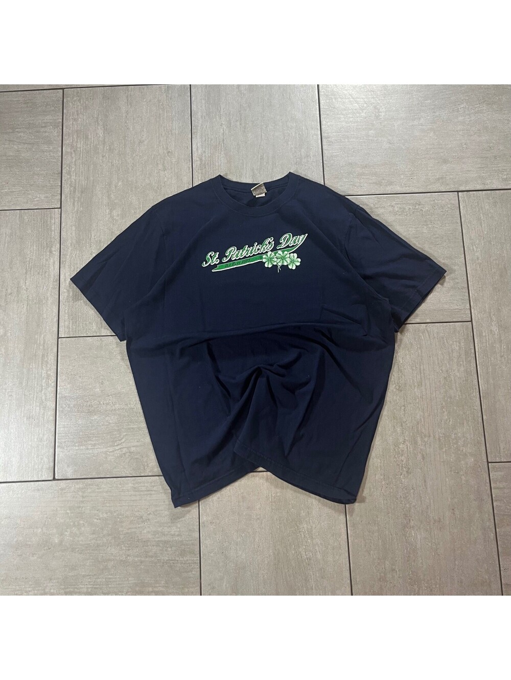Old Navy St Patricks Day 2007 Vintage Graphic Tee Navy Blue XL Mens Shirt